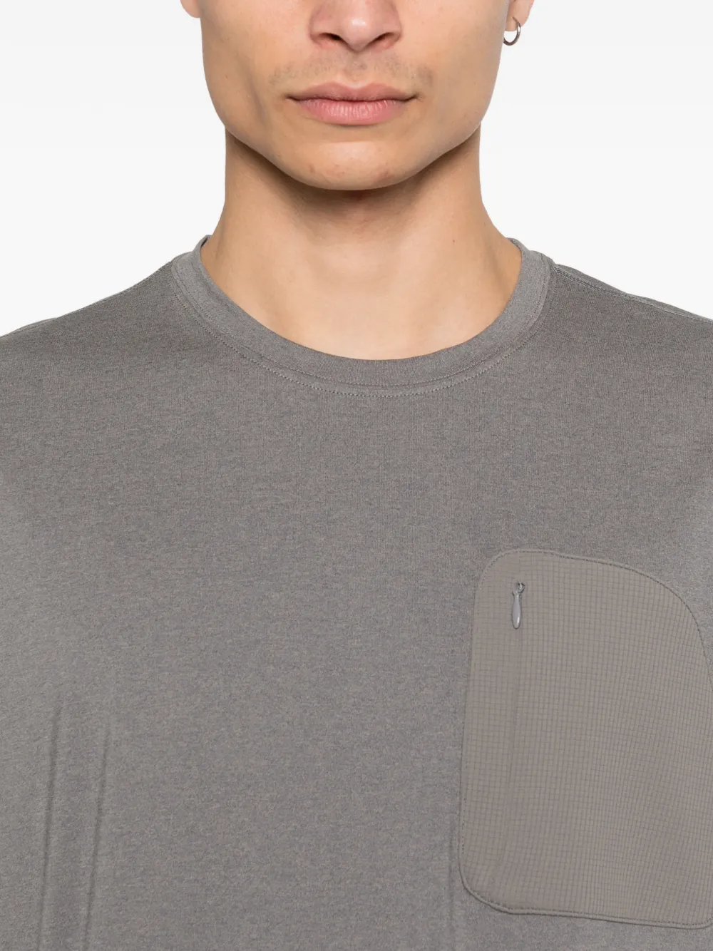 Hiking Patrol T-shirt met borstzak Grijs