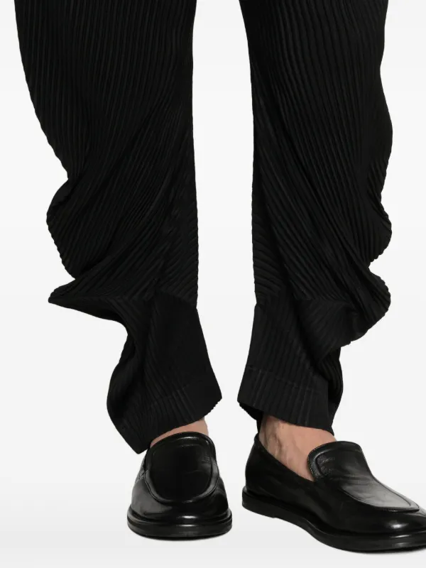 Homme Plissé Issey Miyake Pleated Trousers | Black | FARFETCH