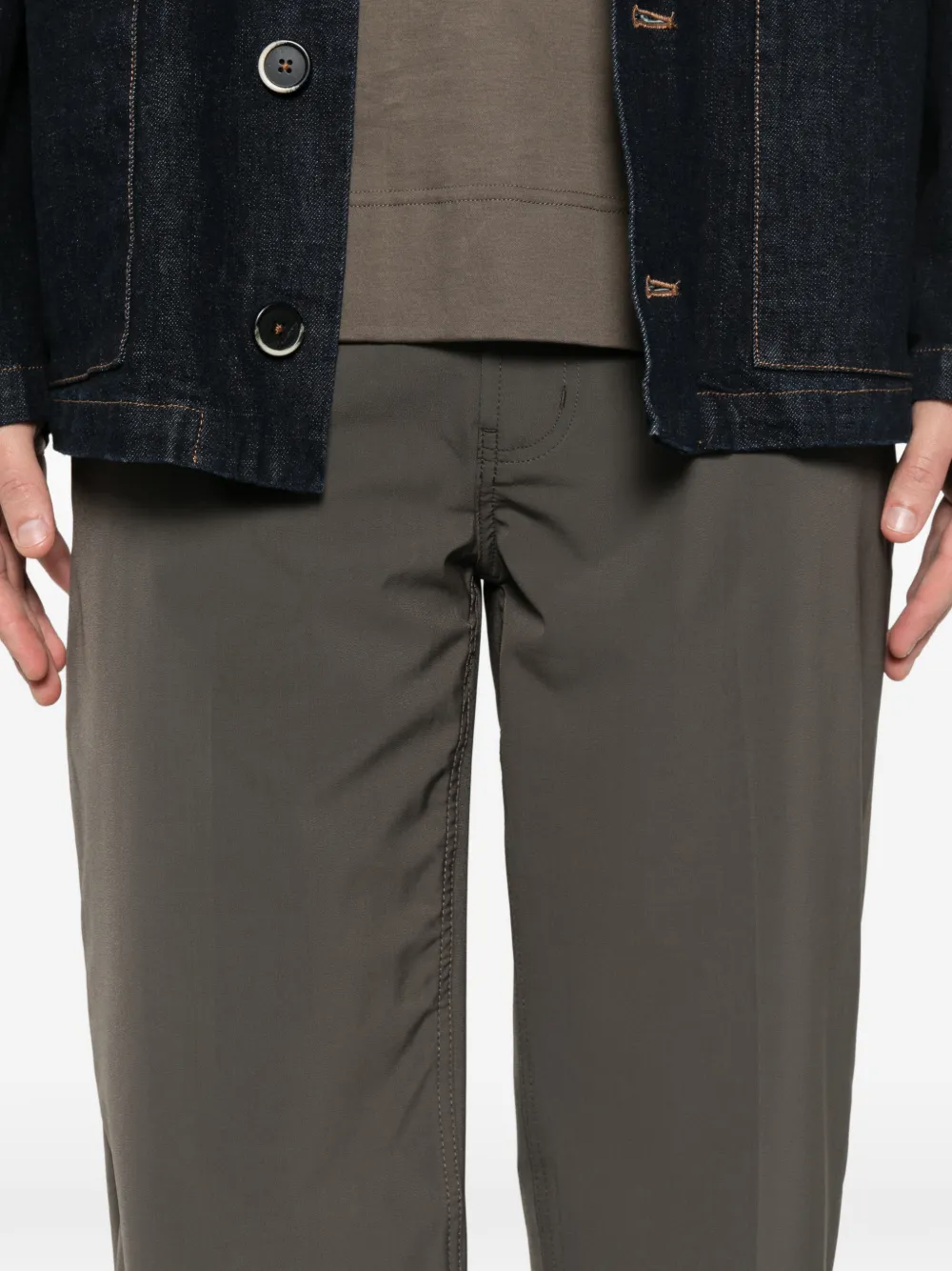 Emporio Armani Broek met logopatch Bruin