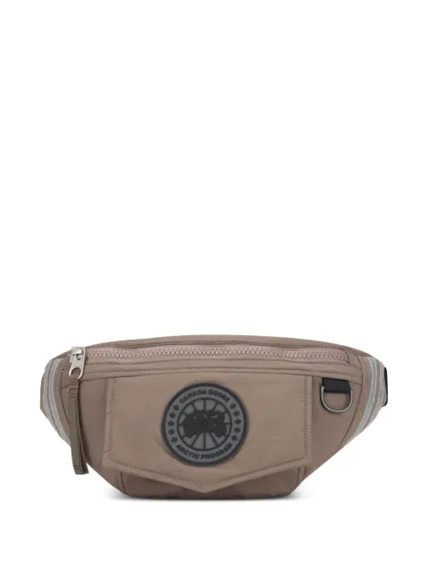 Canada Goose logo-patch belt bag