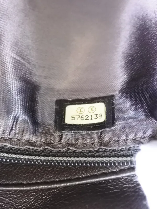CHANEL Pre-Owned 1997-1999 Quilted Suede Tassel Crossbody Bag