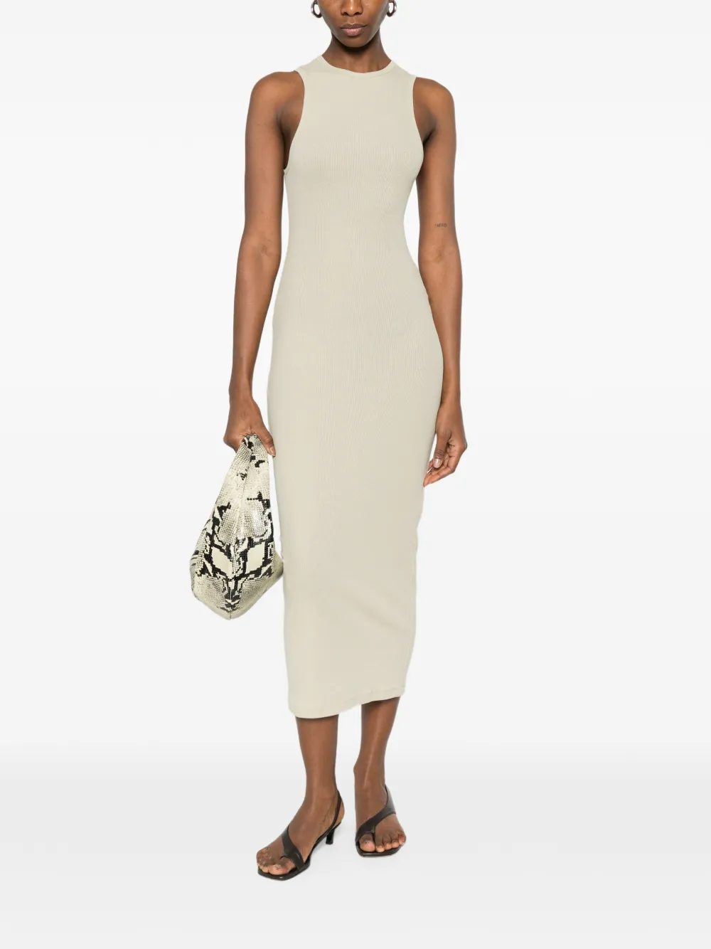 WARDROBE.NYC Mouwloze jurk Beige