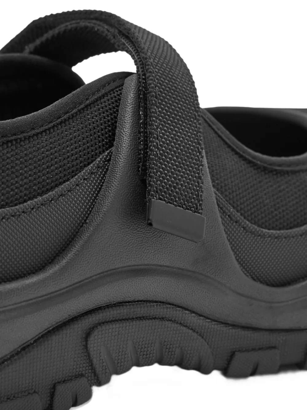 Crocs Terre Tech slip-on sneakers Zwart