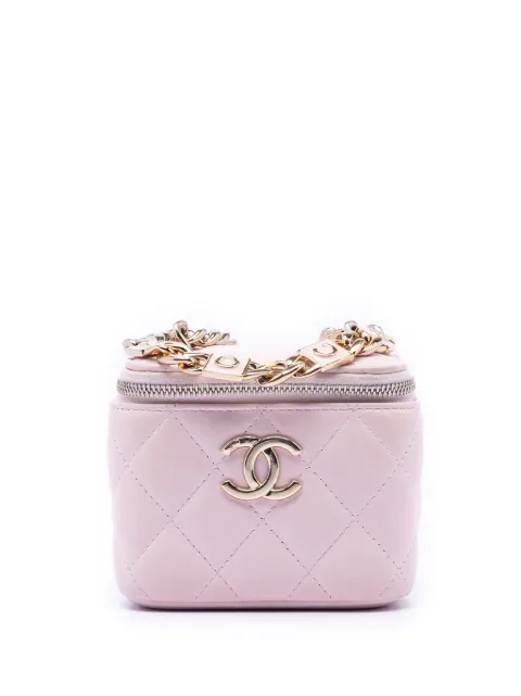 CHANEL Pre-Owned 2021 Mini CC Quilted Lambskin Enamel Coco Case With Chain vanity bag