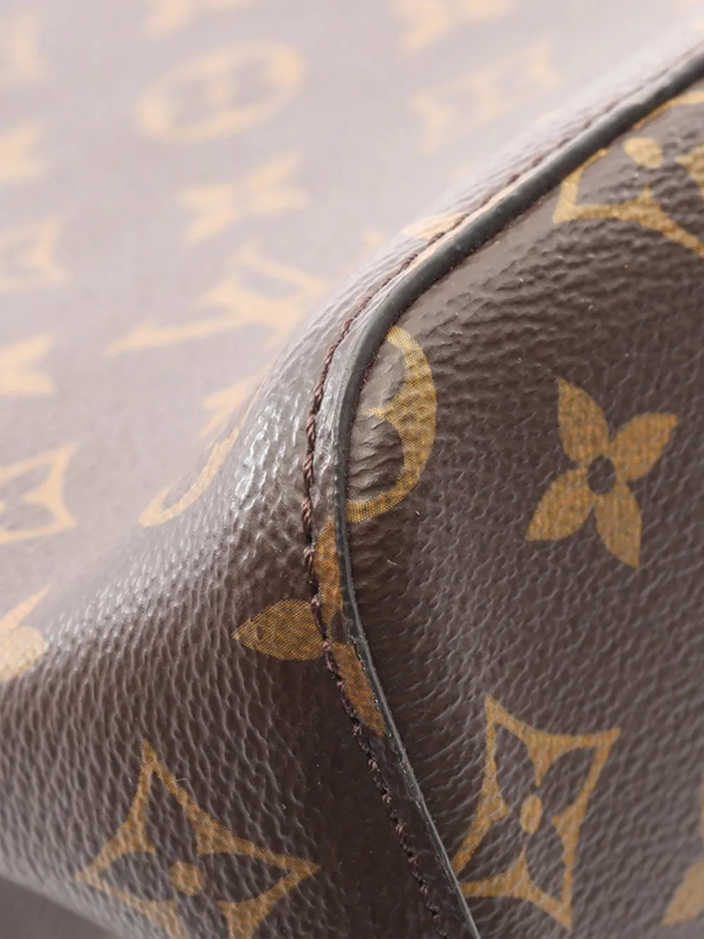 2018 Monogram Neonoe Mm Bucket Bag