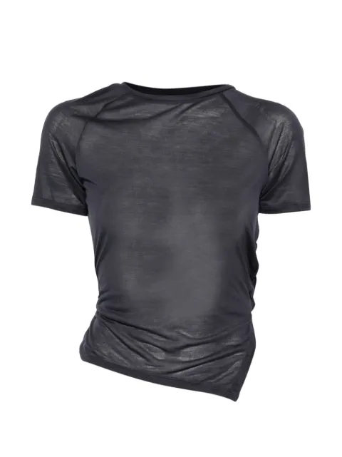 Hyein Seo tied T-shirt