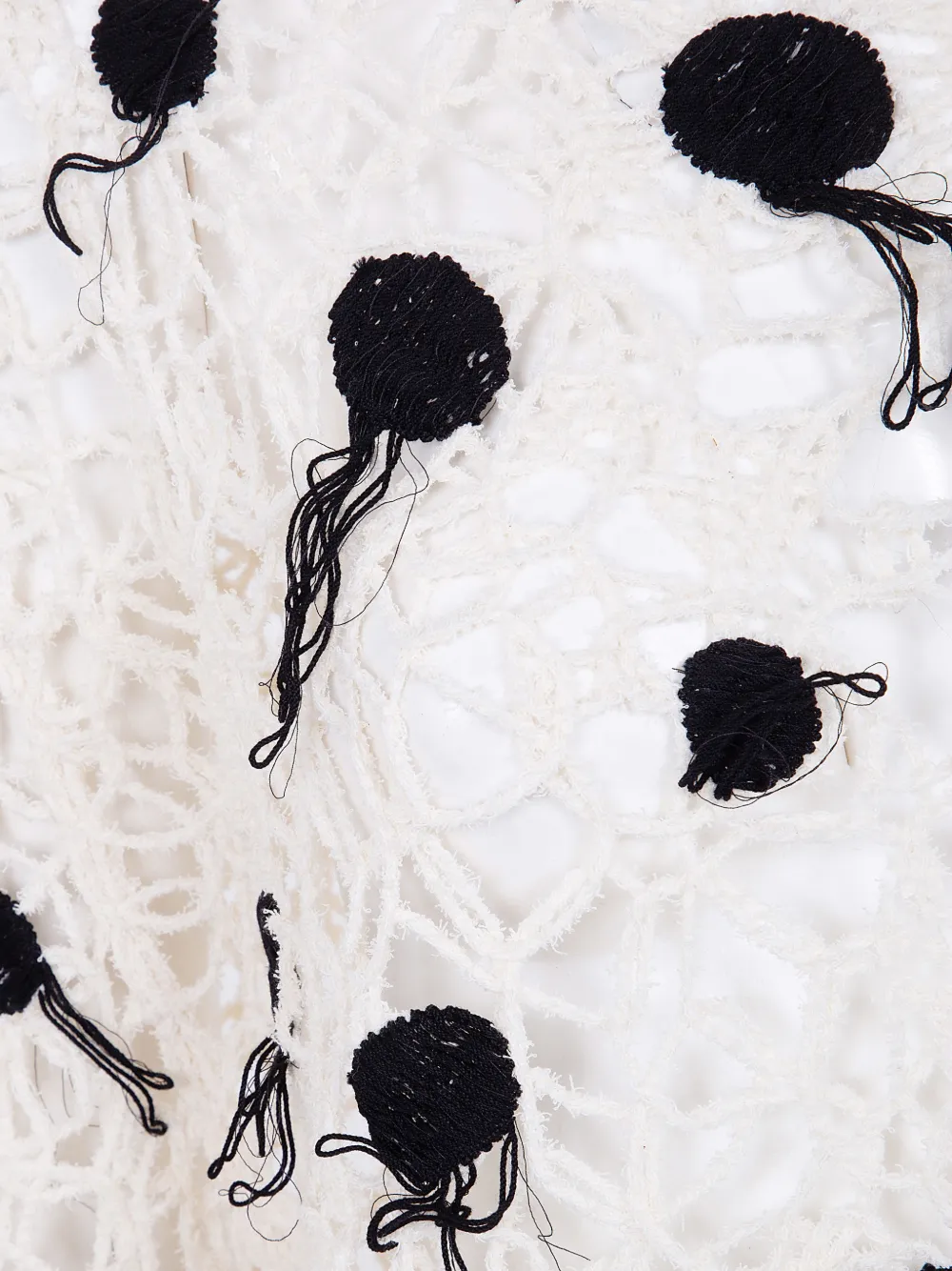  Aviù Crochet Appliqué Blouse - White 