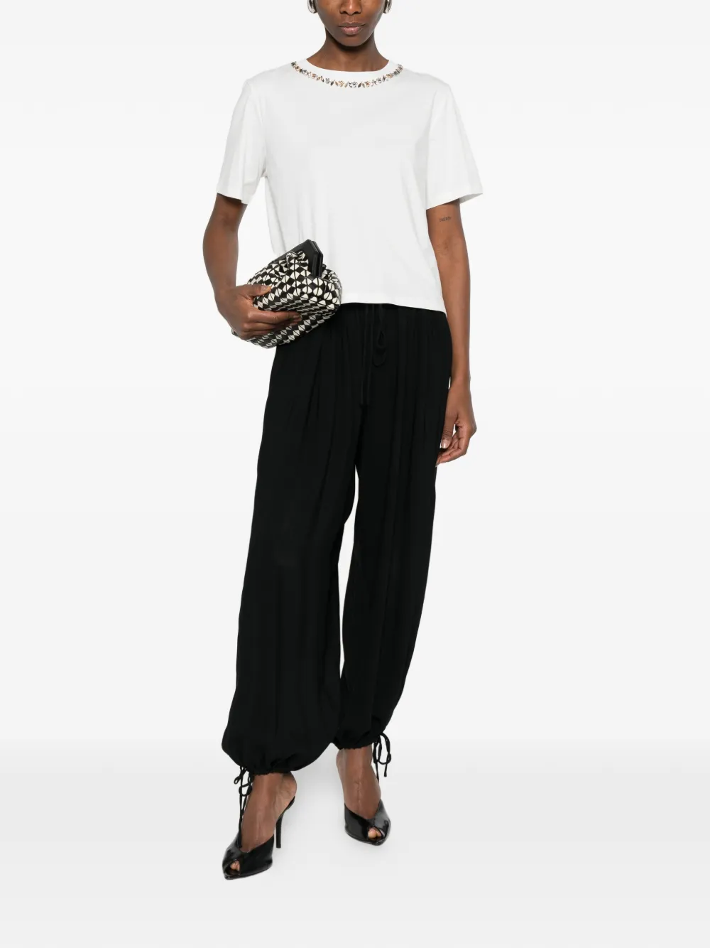  Ermanno Firenze Embellished Crew-neck T-shirt - White 