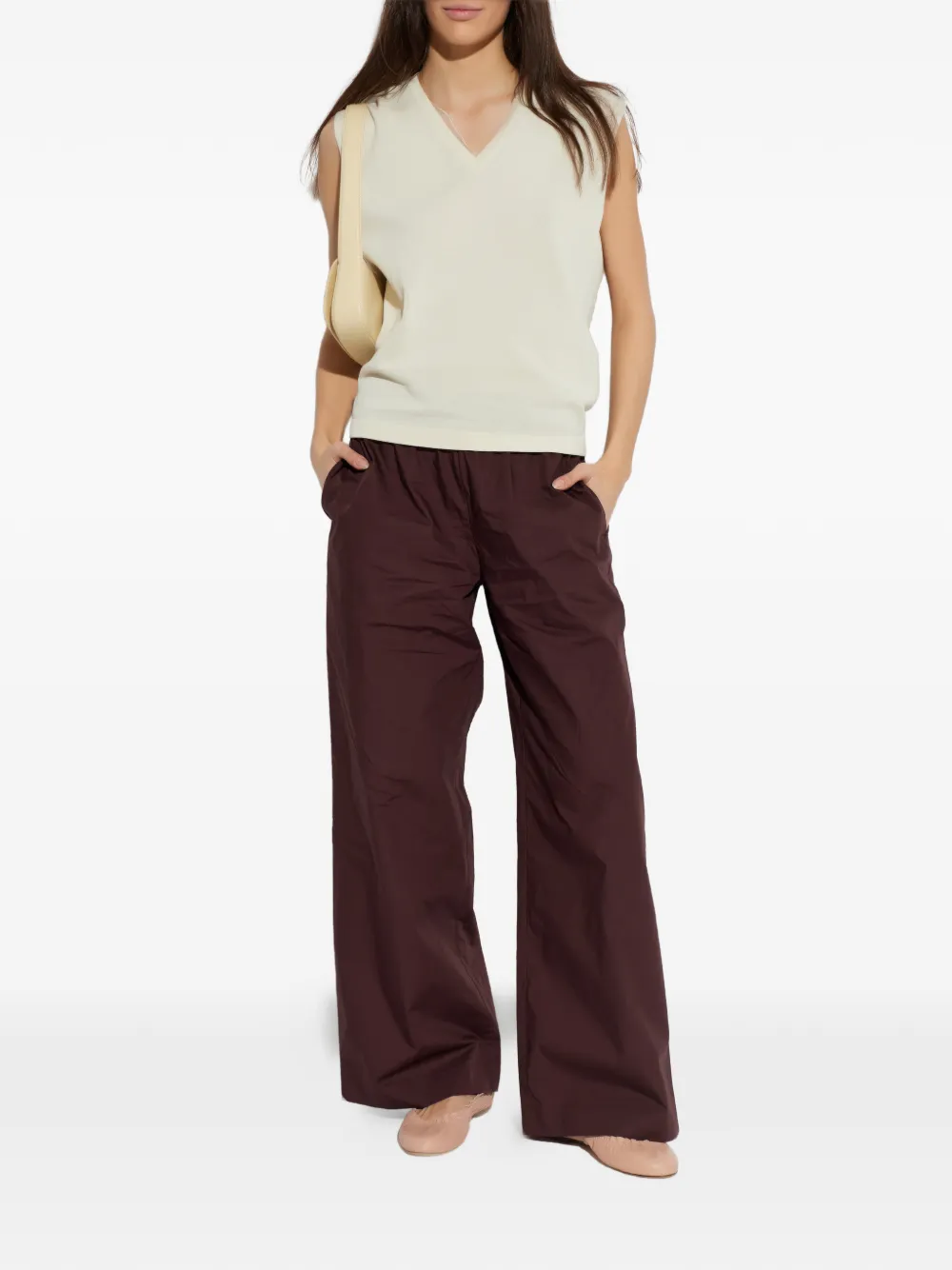 Fabiana Filippi Mouwloze top met V-hals Beige