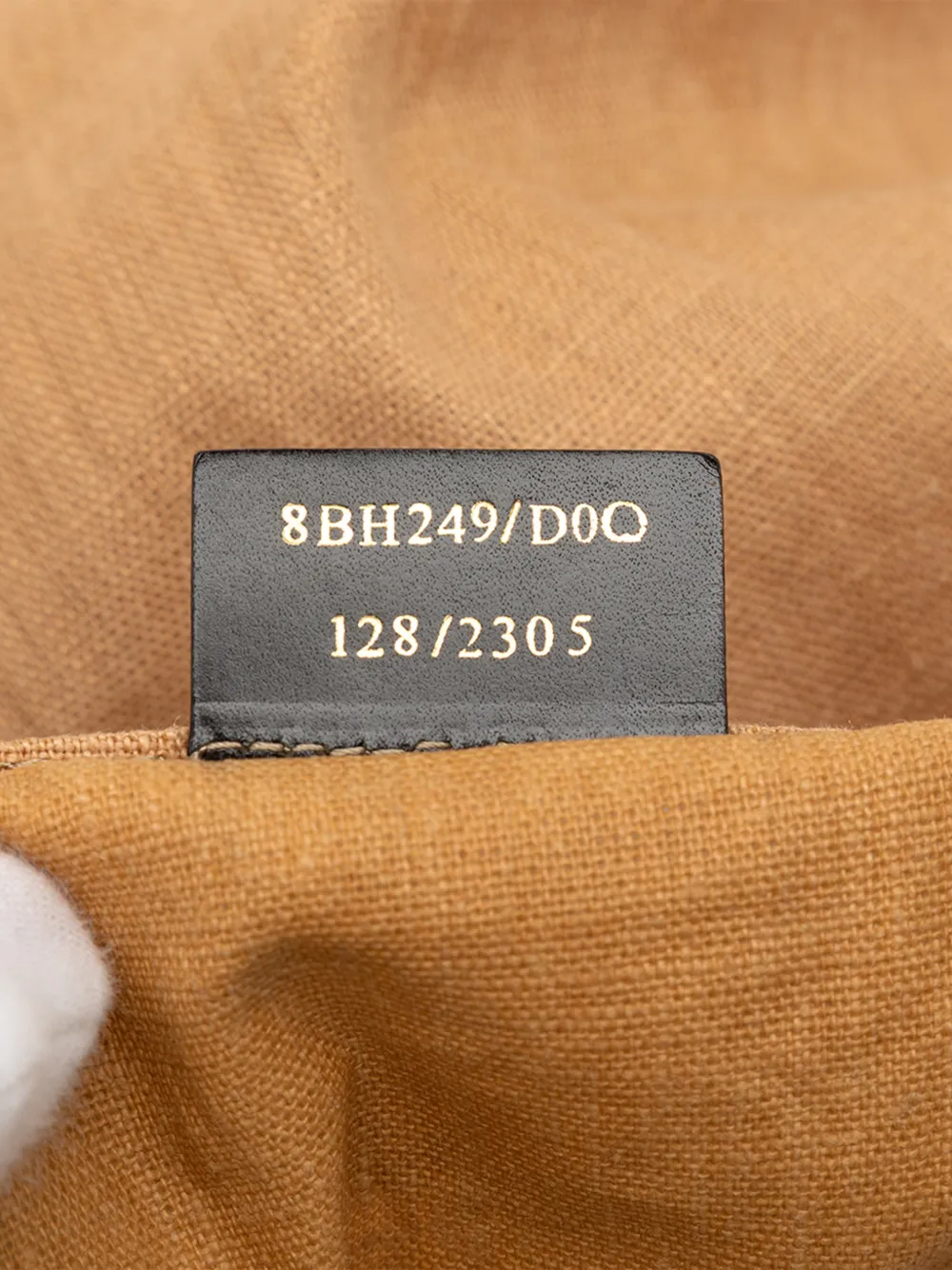2010-2026 Hemp Silhouette Baguette Tote Bag