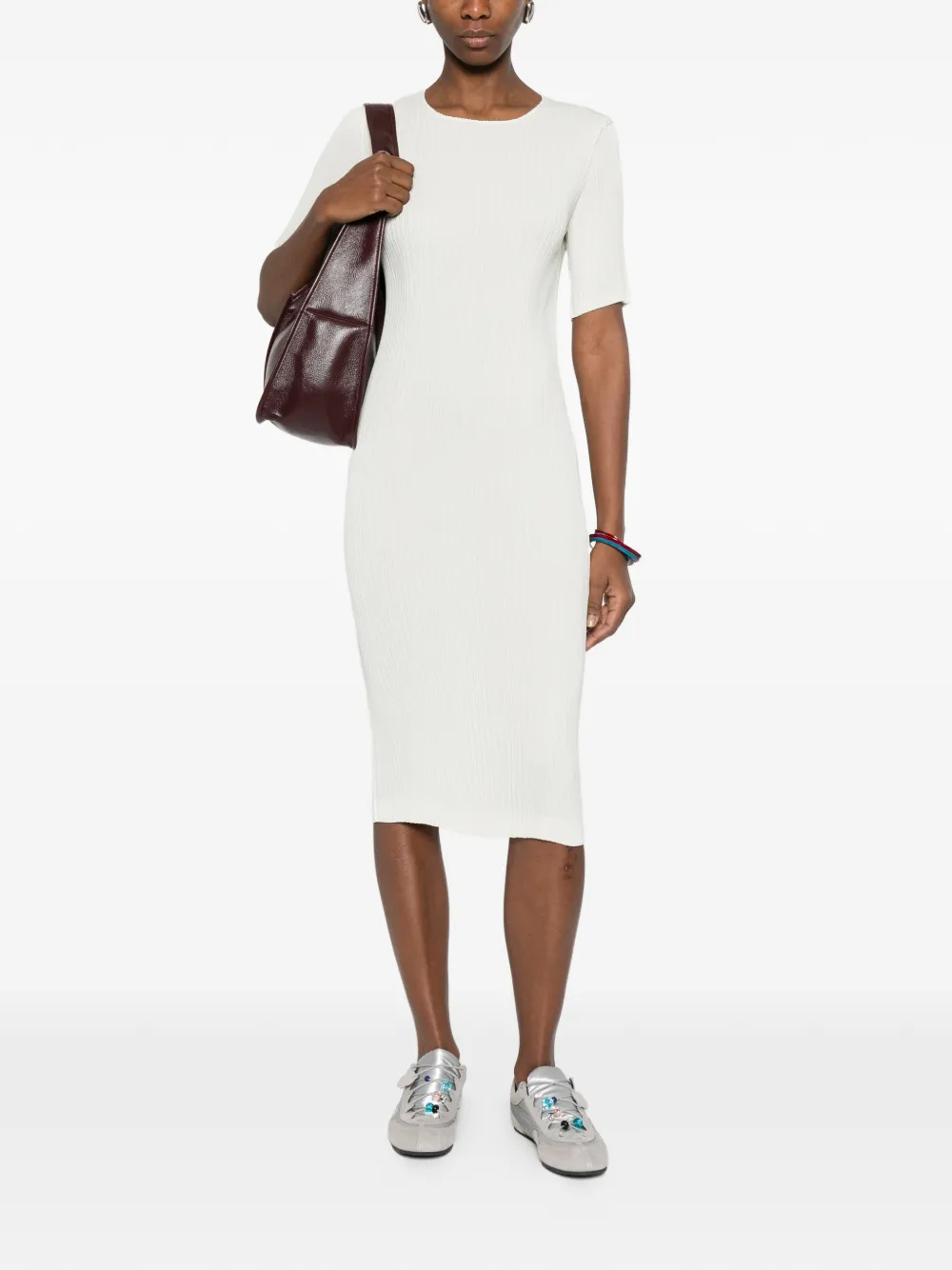  Issey Miyake Ribbed Dress - Neutrals 