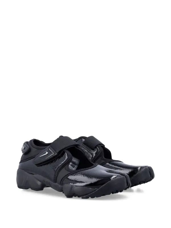 Nike Air Rift Sneakers | Black | FARFETCH ZA