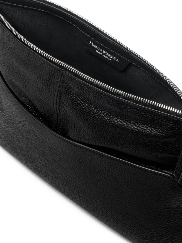 Maison Margiela 5AC Soft Pouch | Black | FARFETCH