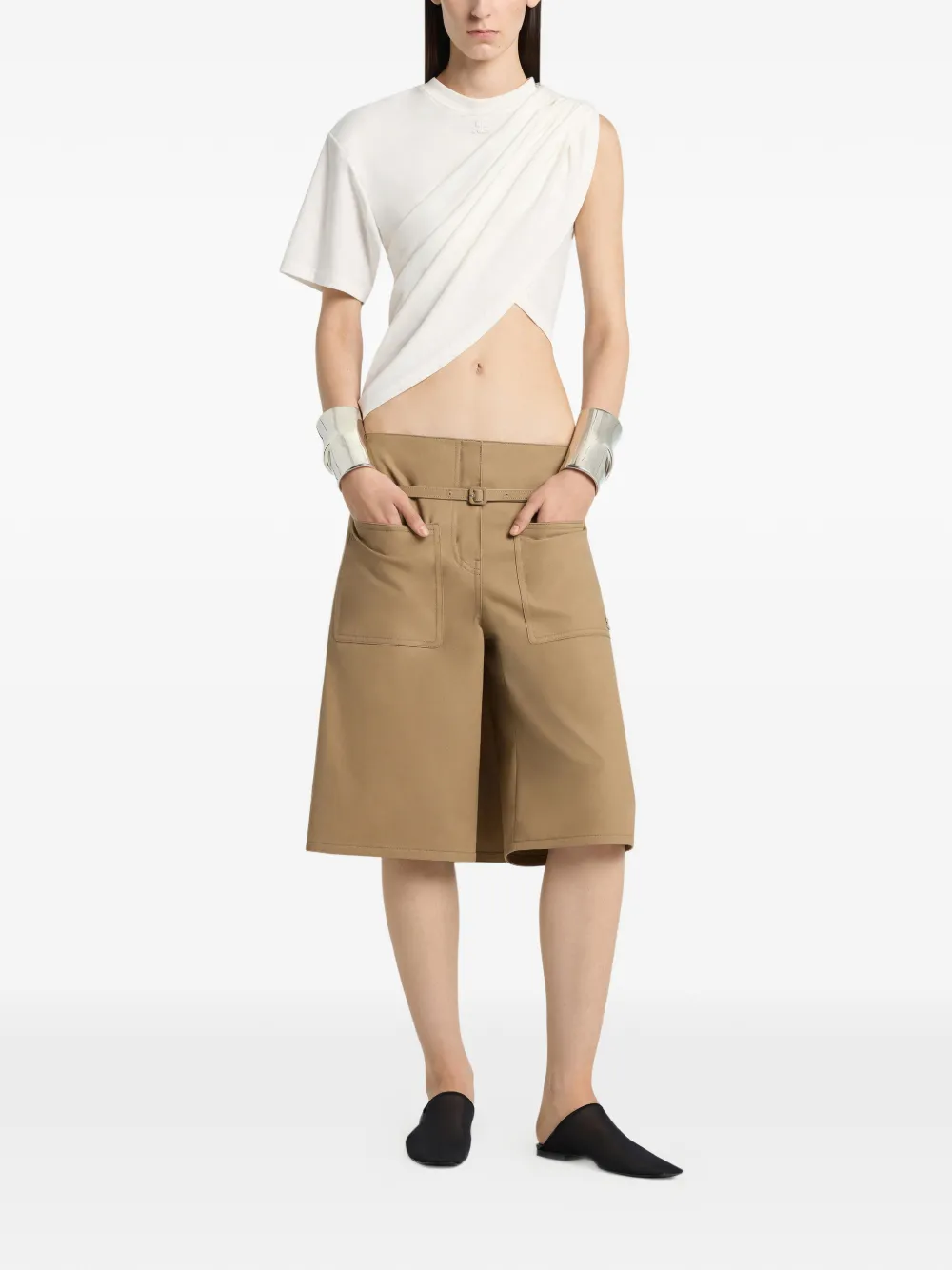 Courrèges T-shirt met asymmetrische mouwen Wit