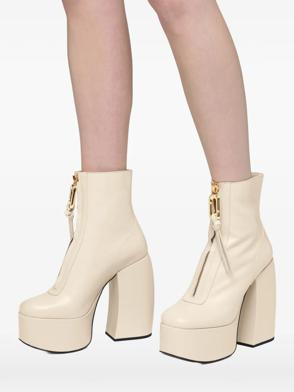 Marc Jacobs The Gigi front-zip ankle boots Beige