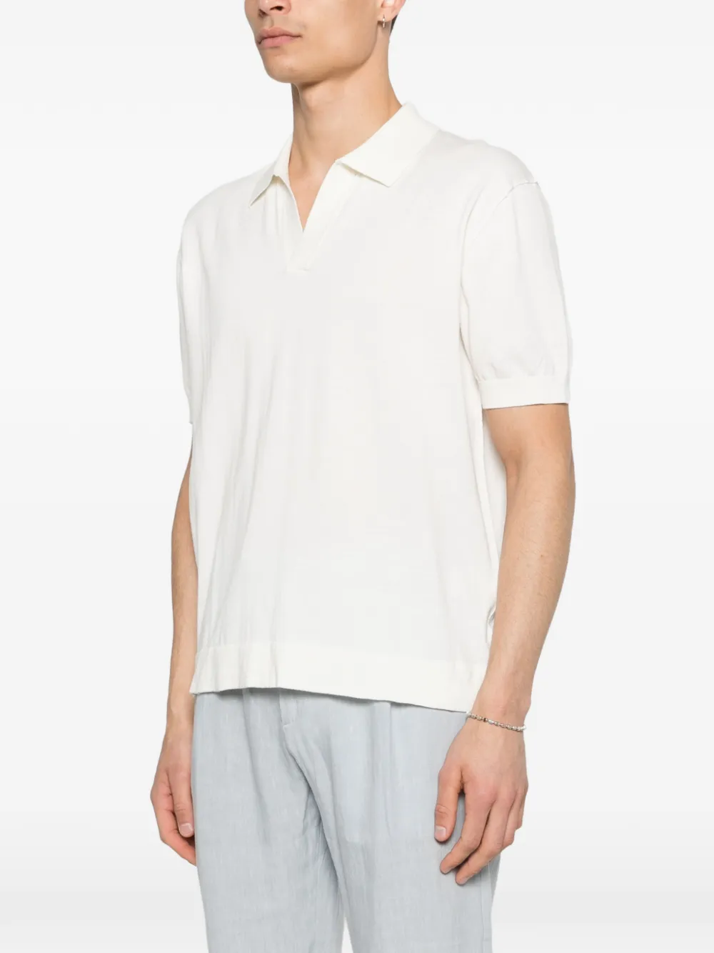 Buttonless T-Shirt