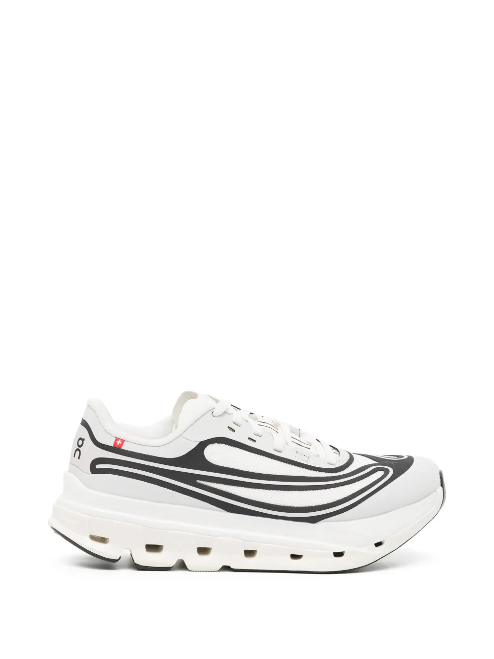 On Cloudflow 5 AD trainers - Bianco