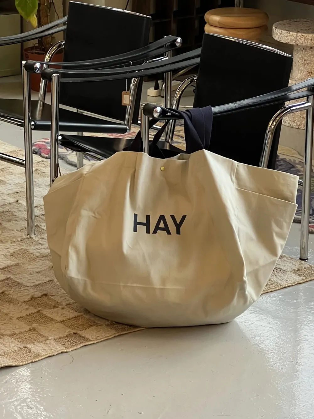  Hay Snap-closure Tote Bag - Grey 