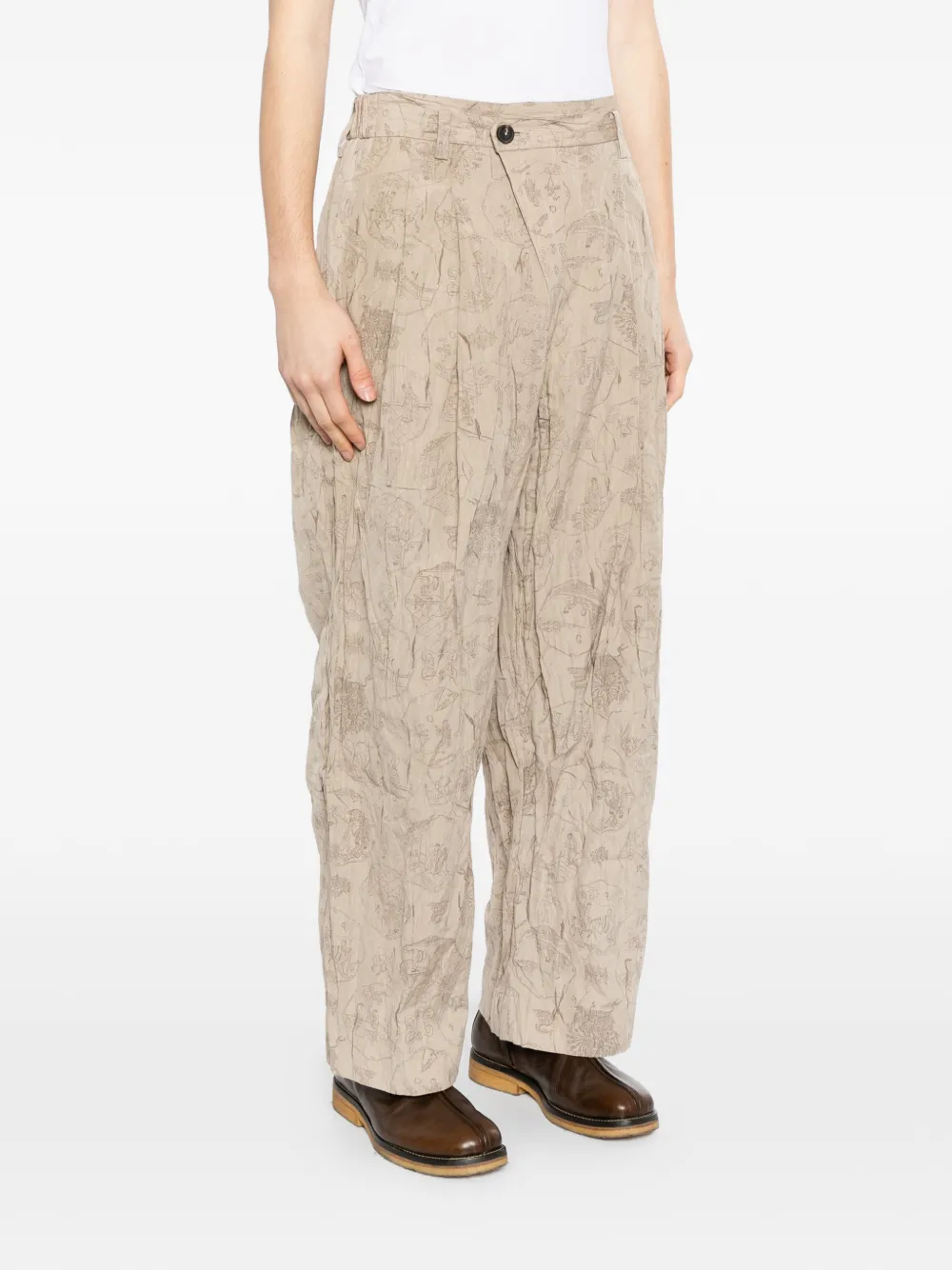  Ziggy Chen Graphic-print Pleated Trousers - Neutrals 