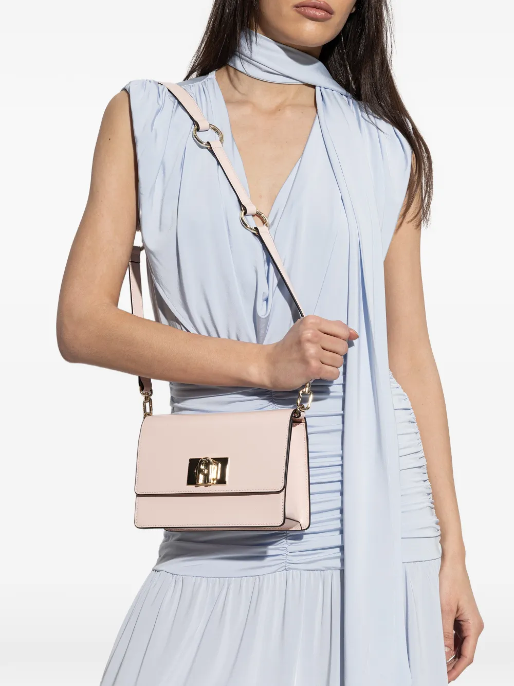 Furla Schoudertas met logogesp Roze