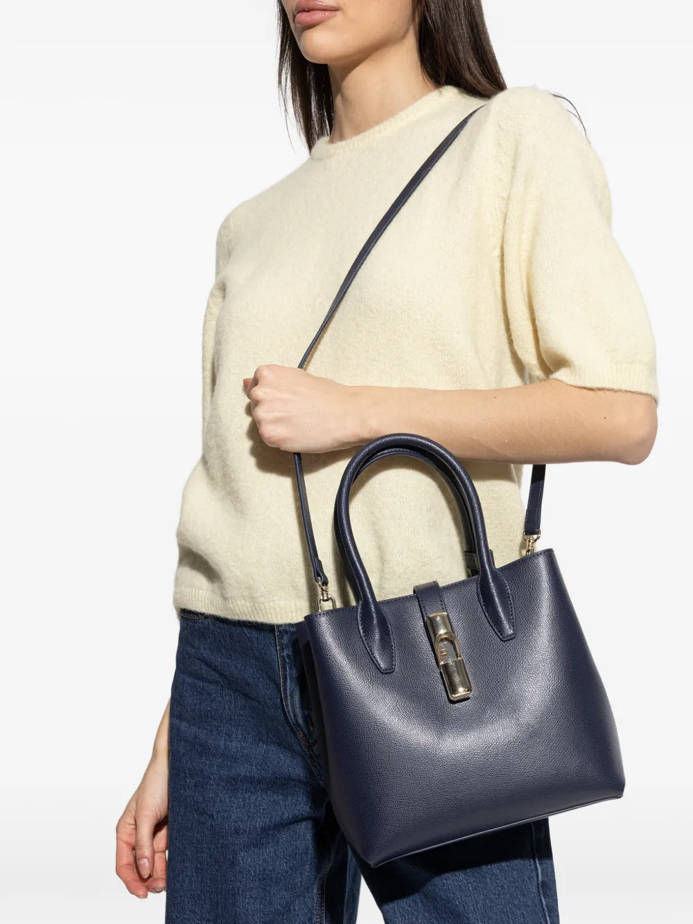 Furla Shopper met handvat en slot Blauw