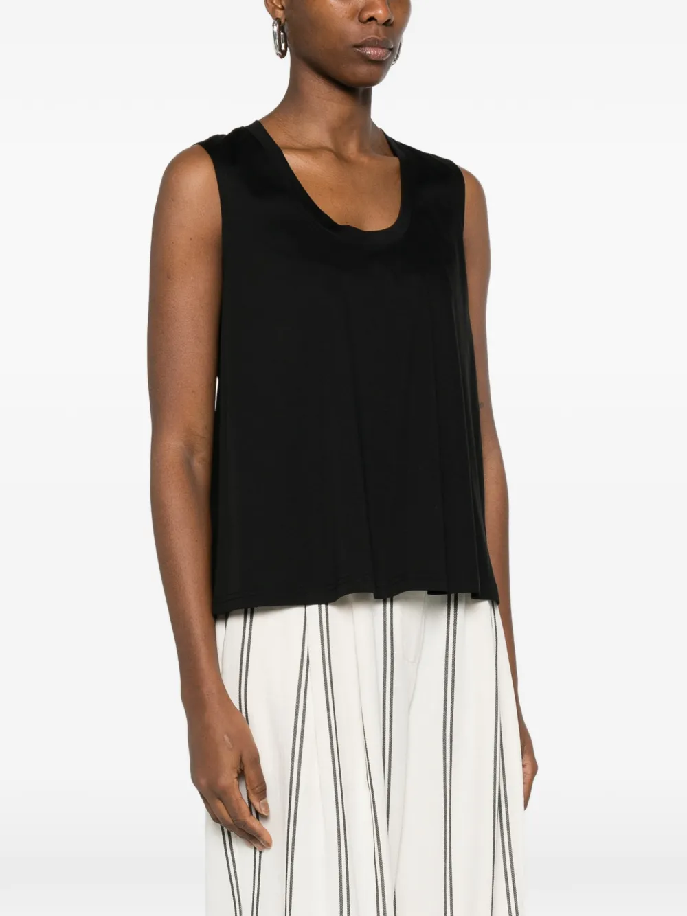  Psophia Scoop-neck Sleeveless Top - Black 