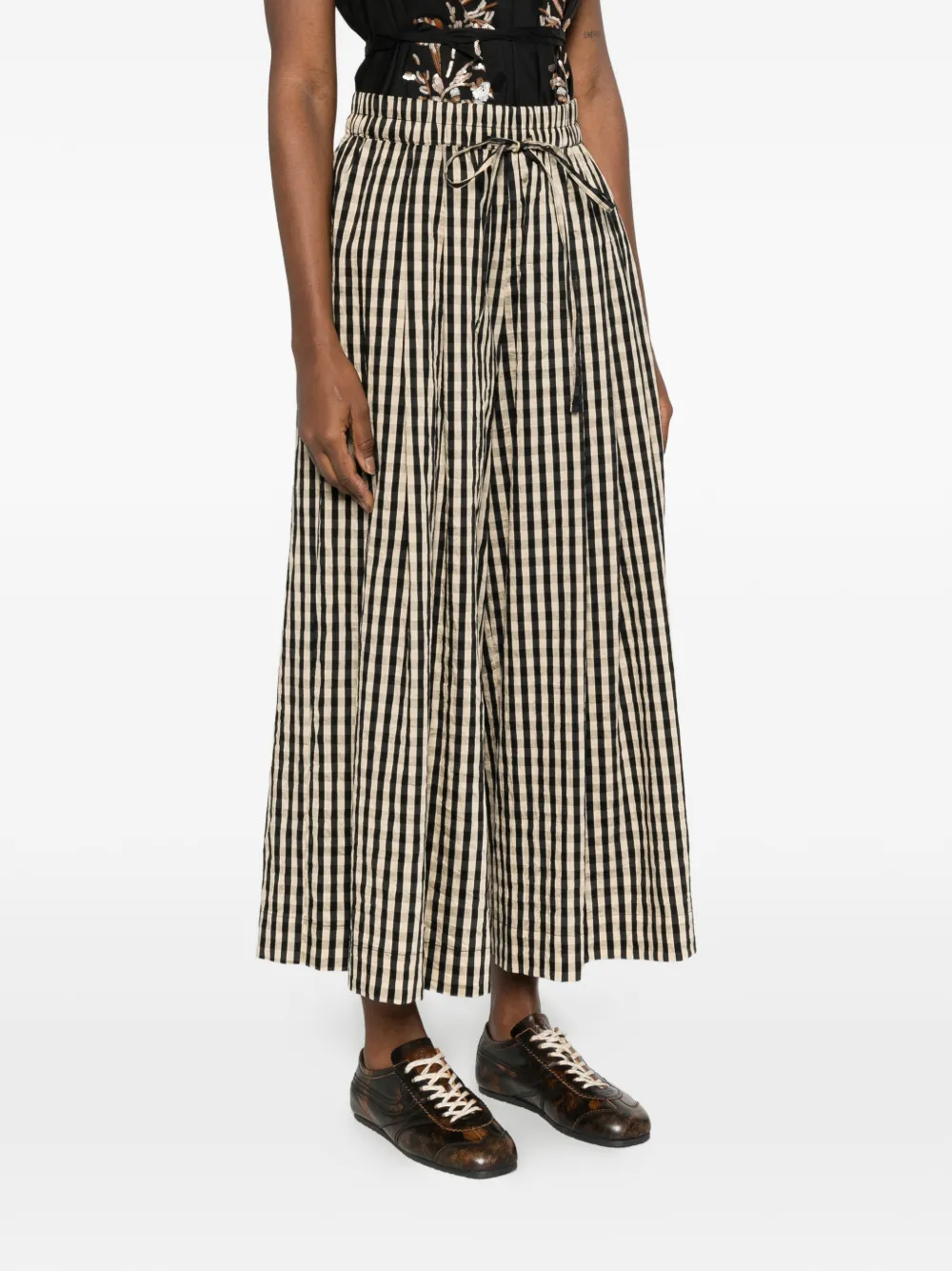 Check-Pattern Cropped Trousers
