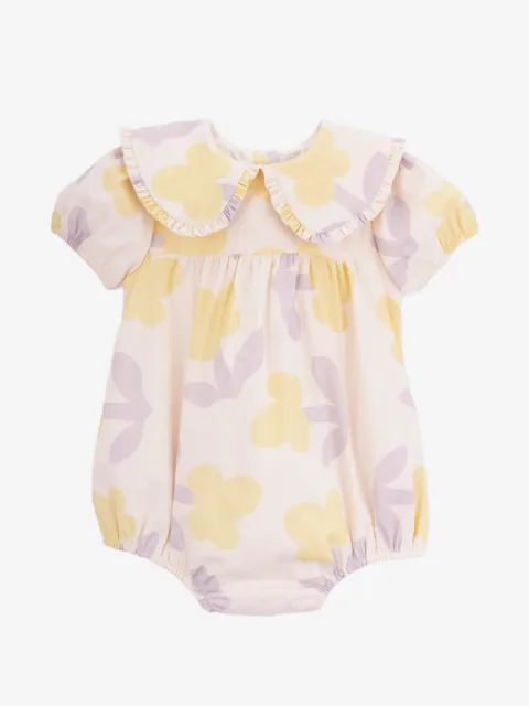 Knot Lilies ruffled floral body