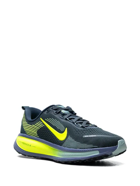 Nike Kids Vomero 18 sneakers