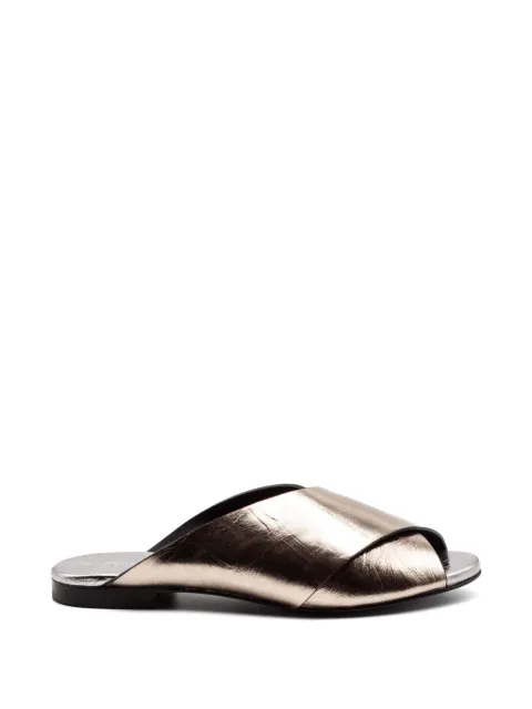 Donnarì crossover mules