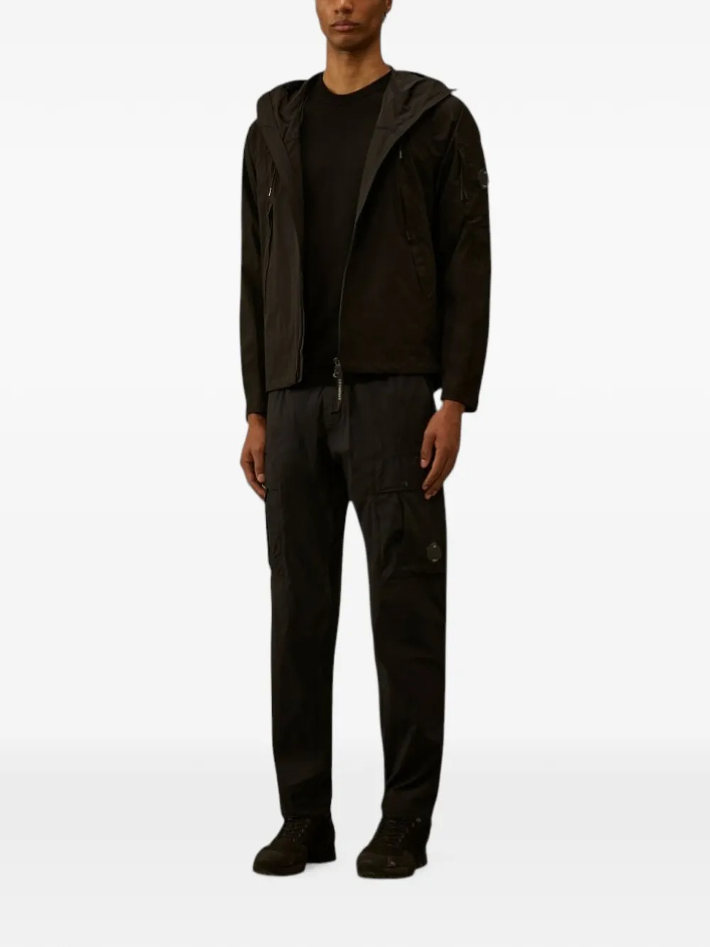 C.P. Company Cargo broek met logopatch Zwart