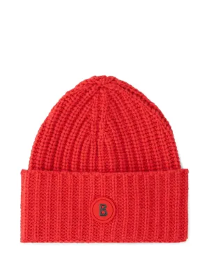 Moncler Ribbed logo-plaque Beanie | Red | FARFETCH