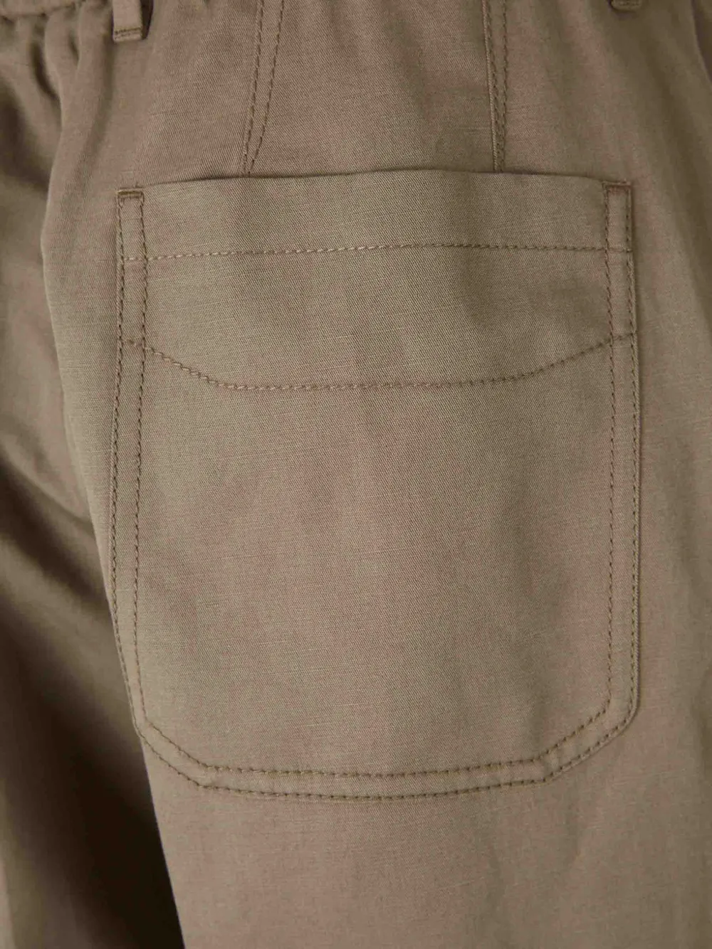 Brioni Broek met opgestikte zak Beige