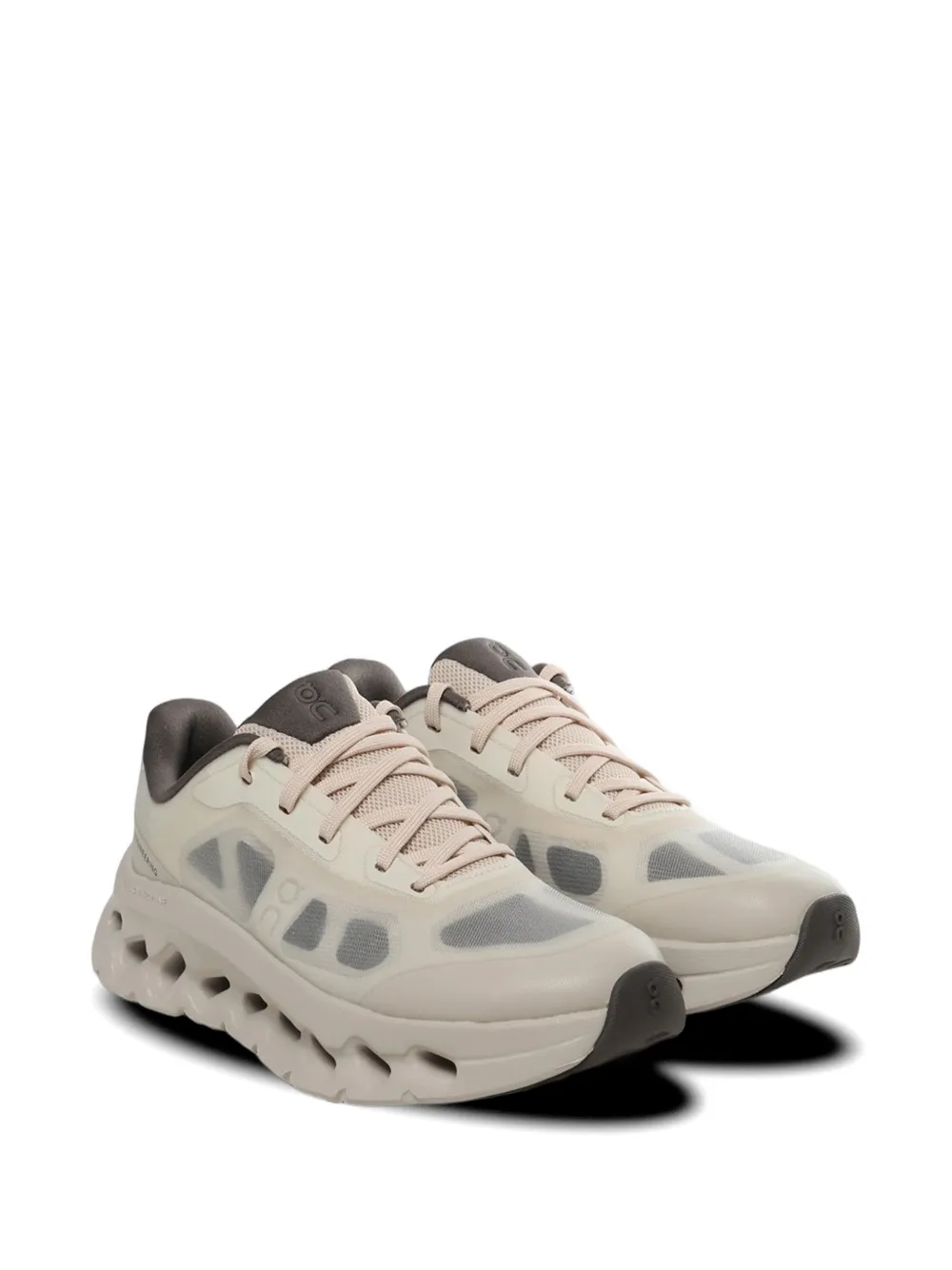 On Cloudtilt Remix sneakers met uitgesneden details Beige