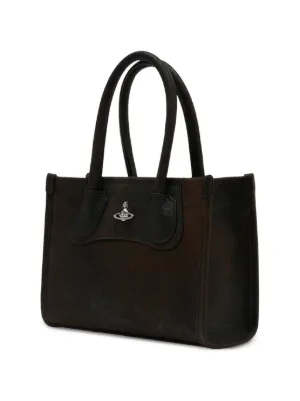 Vivienne Westwood バッグ Vivienne Westwood Daisy Mini Patent Leather Bucket Bag – Court Order