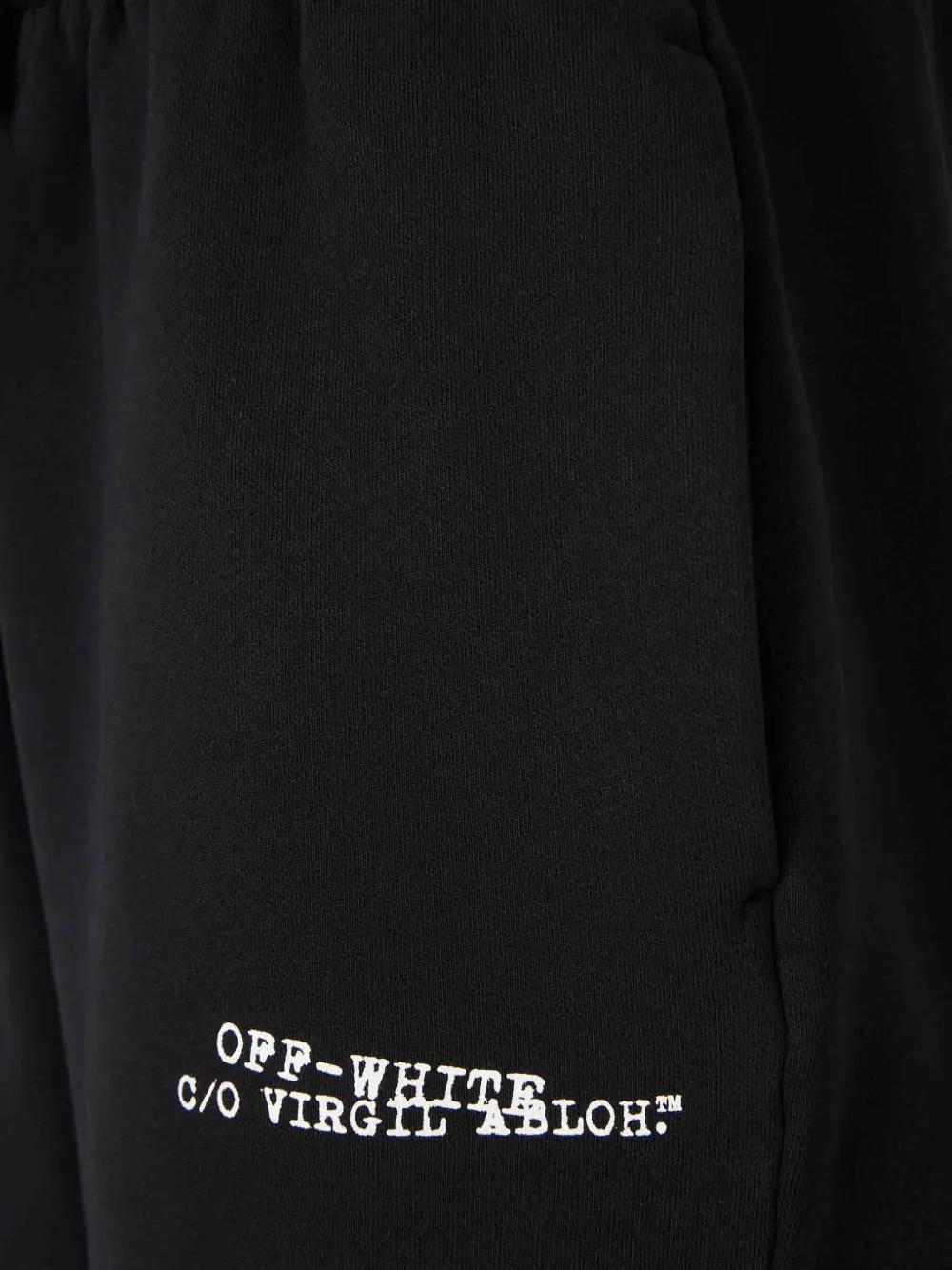 Off-White Shorts met trekkoord en print Zwart