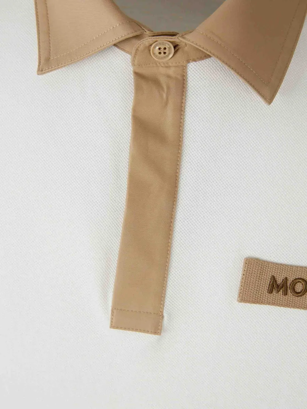 logo-stitched polo shirt