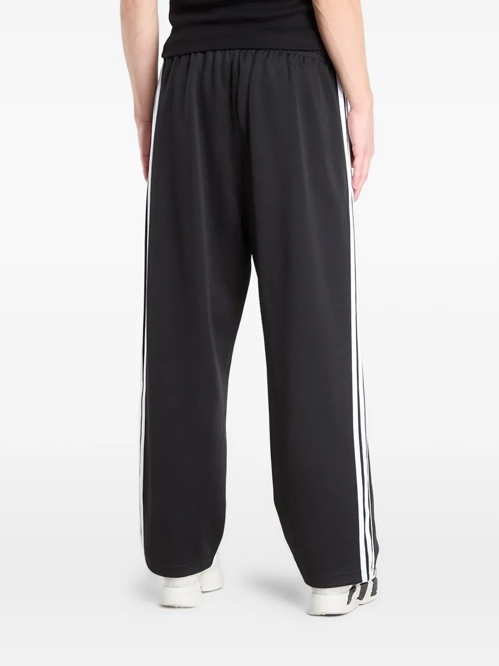 adidas Adicolor ruimvallende trainingsbroek Zwart