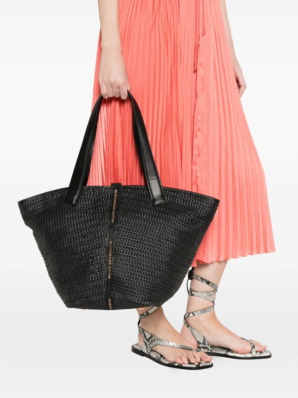  Alexander Smith Large Lauren Tote Bag - Black 