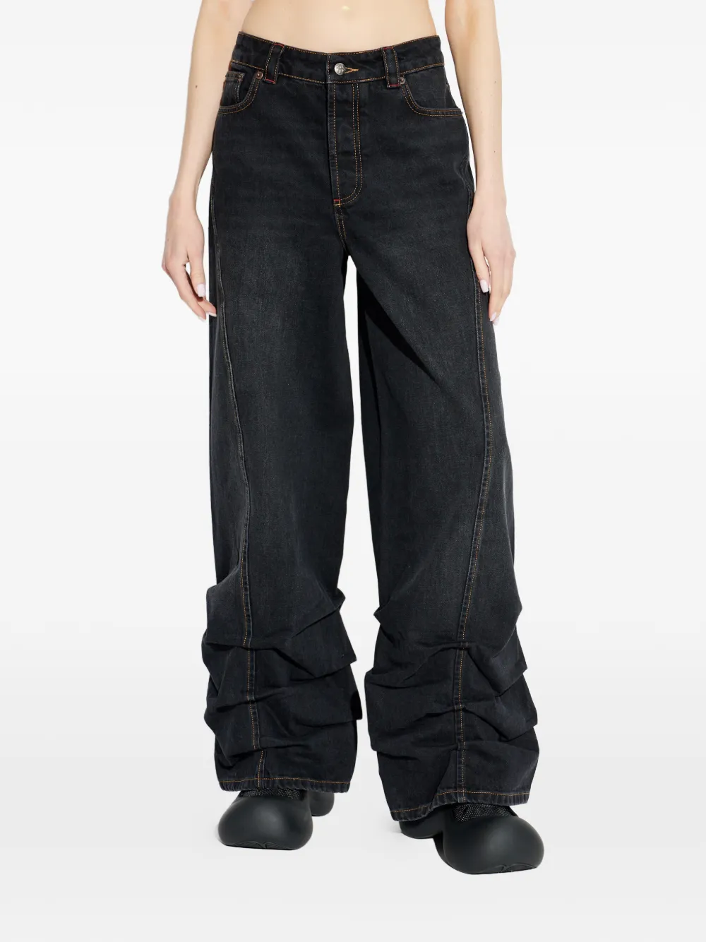  Avavav Ruched Straight Jeans - Black 
