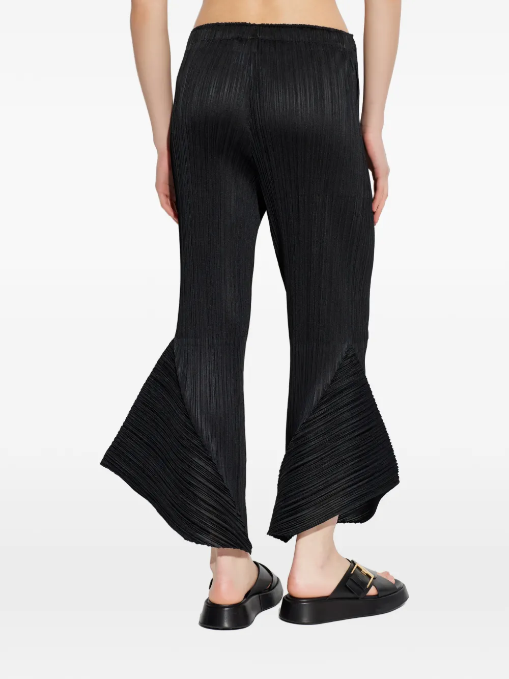 Pleats Please Issey Miyake フレアパンツ | ブラック | FARFETCH JP