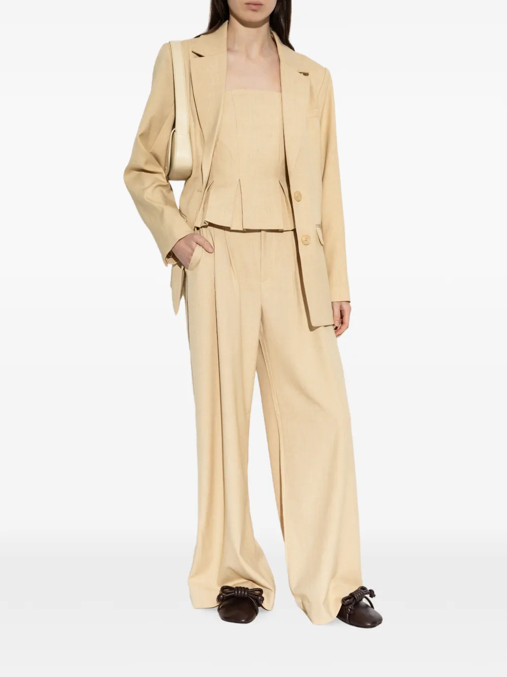  Gestuz Button Pleated Trousers - Neutrals 