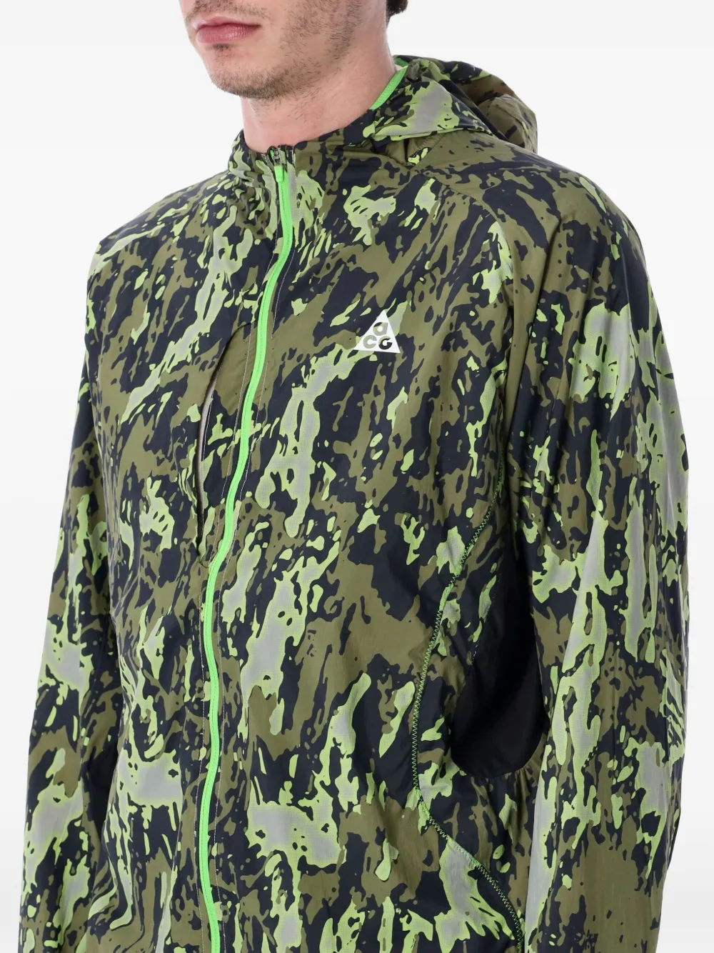  Nike Camouflage Jacket - Green 