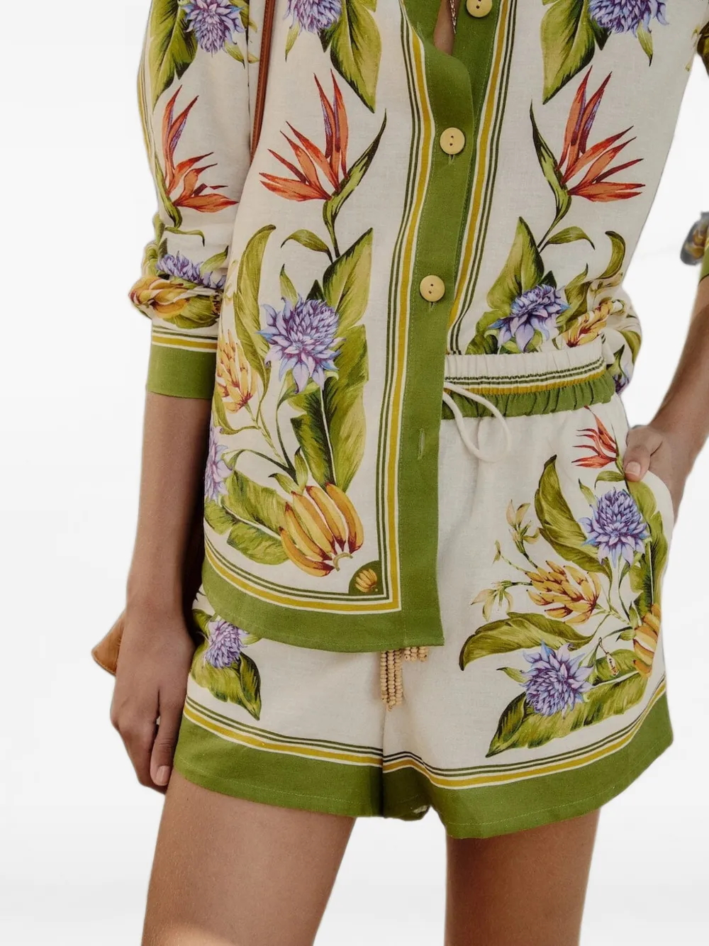 FARM Rio Shorts met bloemenprint Beige