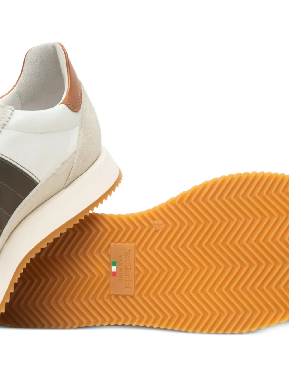 NERO GIARDINI striped-detail panelled sneakers Wit