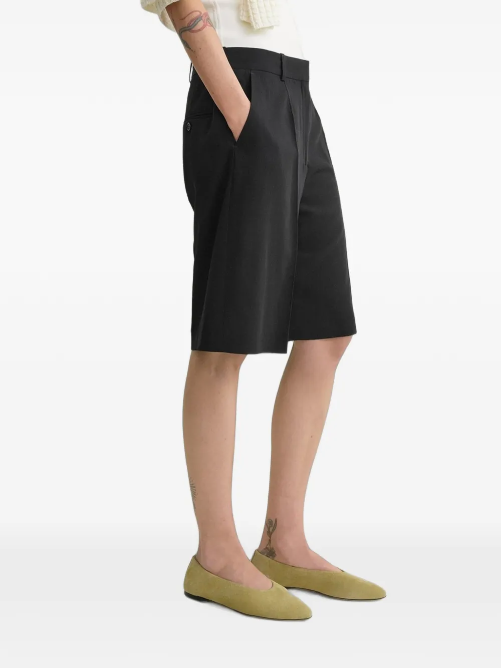 TOTEME Geplooide shorts Zwart