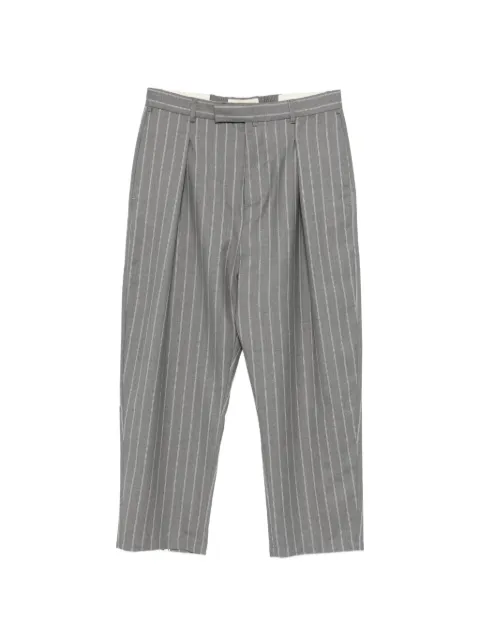 MORDECAI pantalon plissé à fines rayures