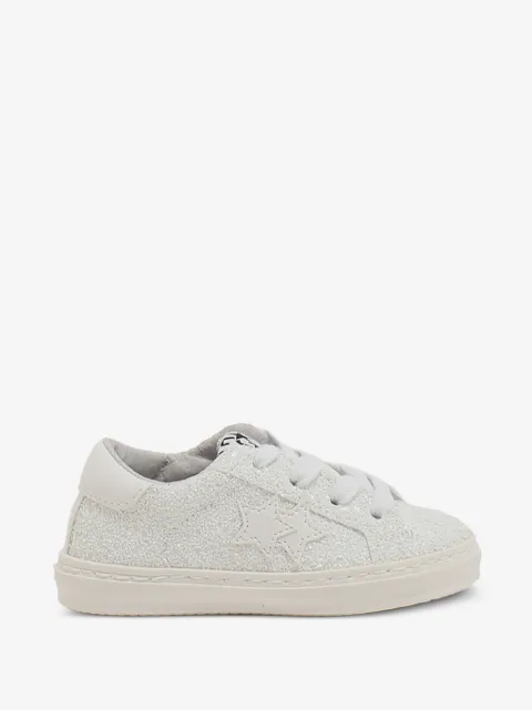 2 Star Kids tenis con detalles glitter