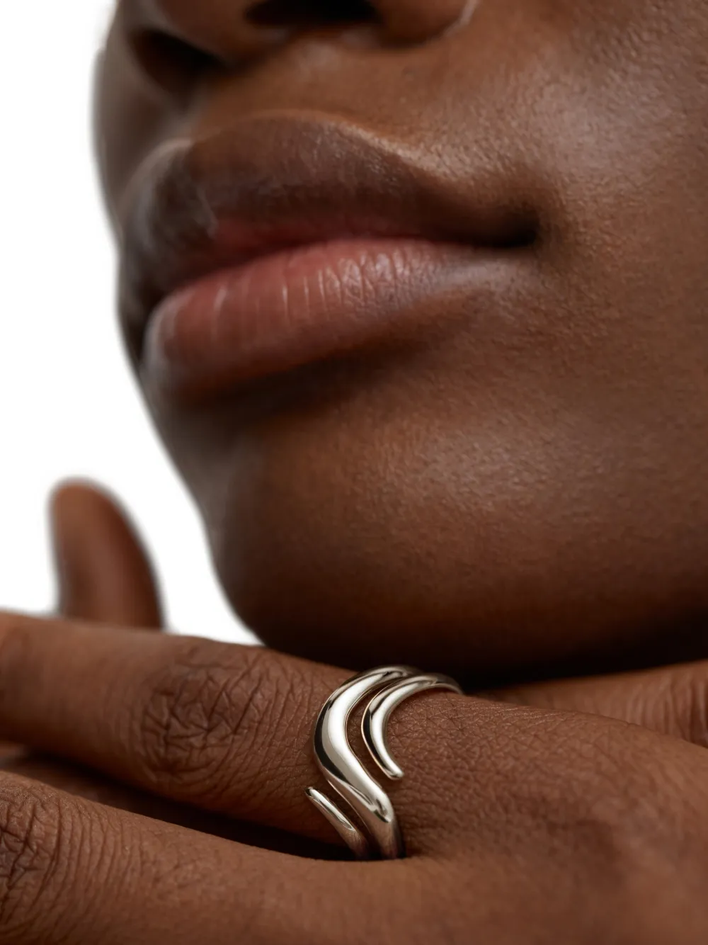  Monica Vinader Swirl Wrap Ring - Gold 