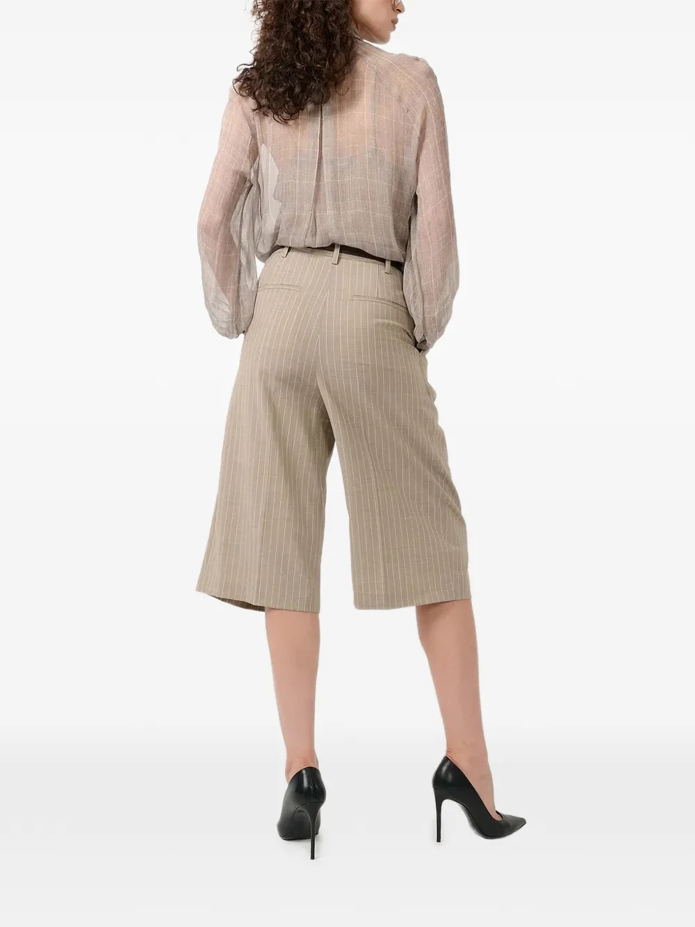 Barbara Bui Bermuda shorts met krijtstreep Beige